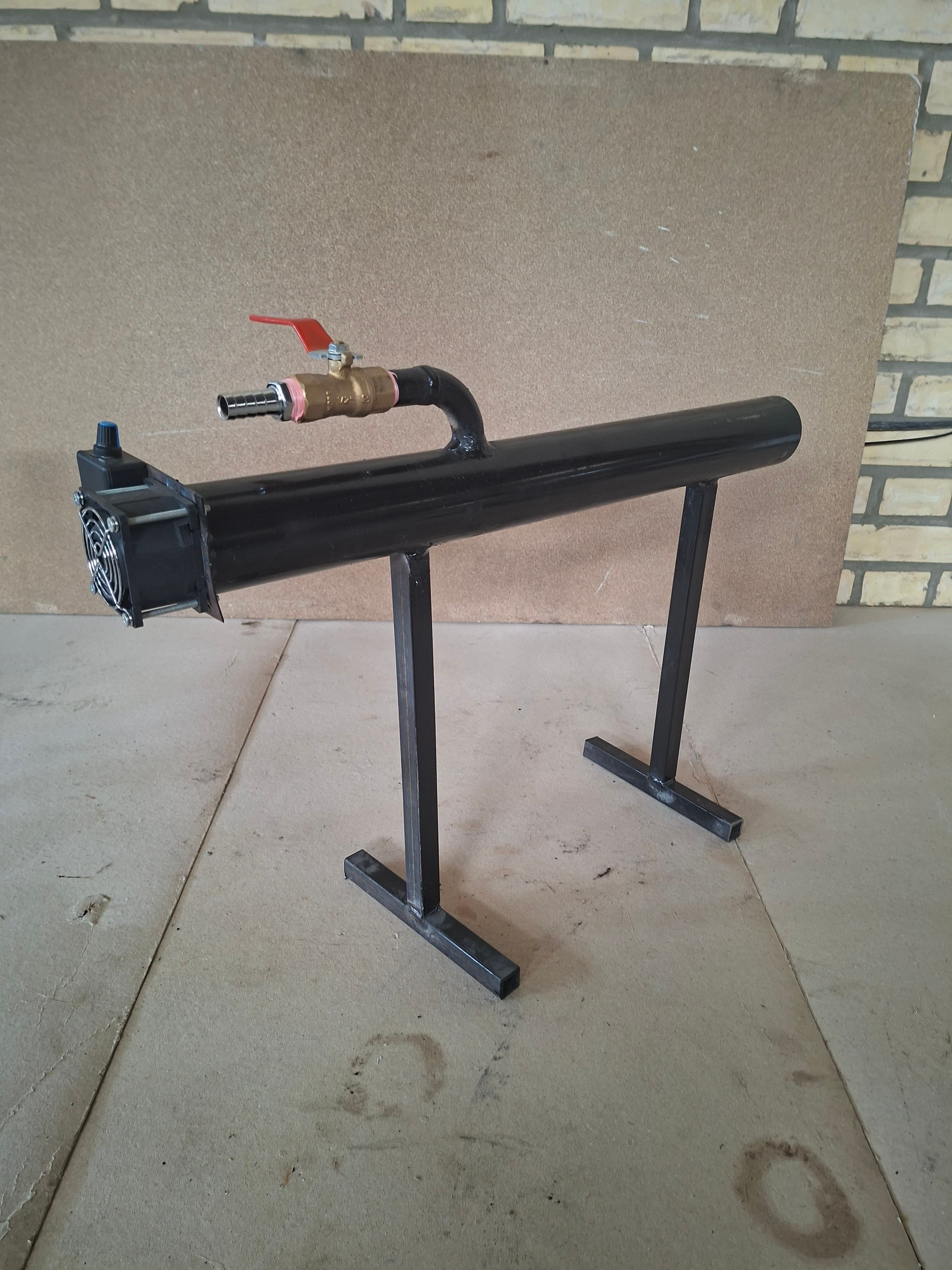 مشعل گازی فندار مدل A مجهز به فن کنترل شونده دور مشعل گازی فندار مدل A مجهز به فن کنترل شونده دور